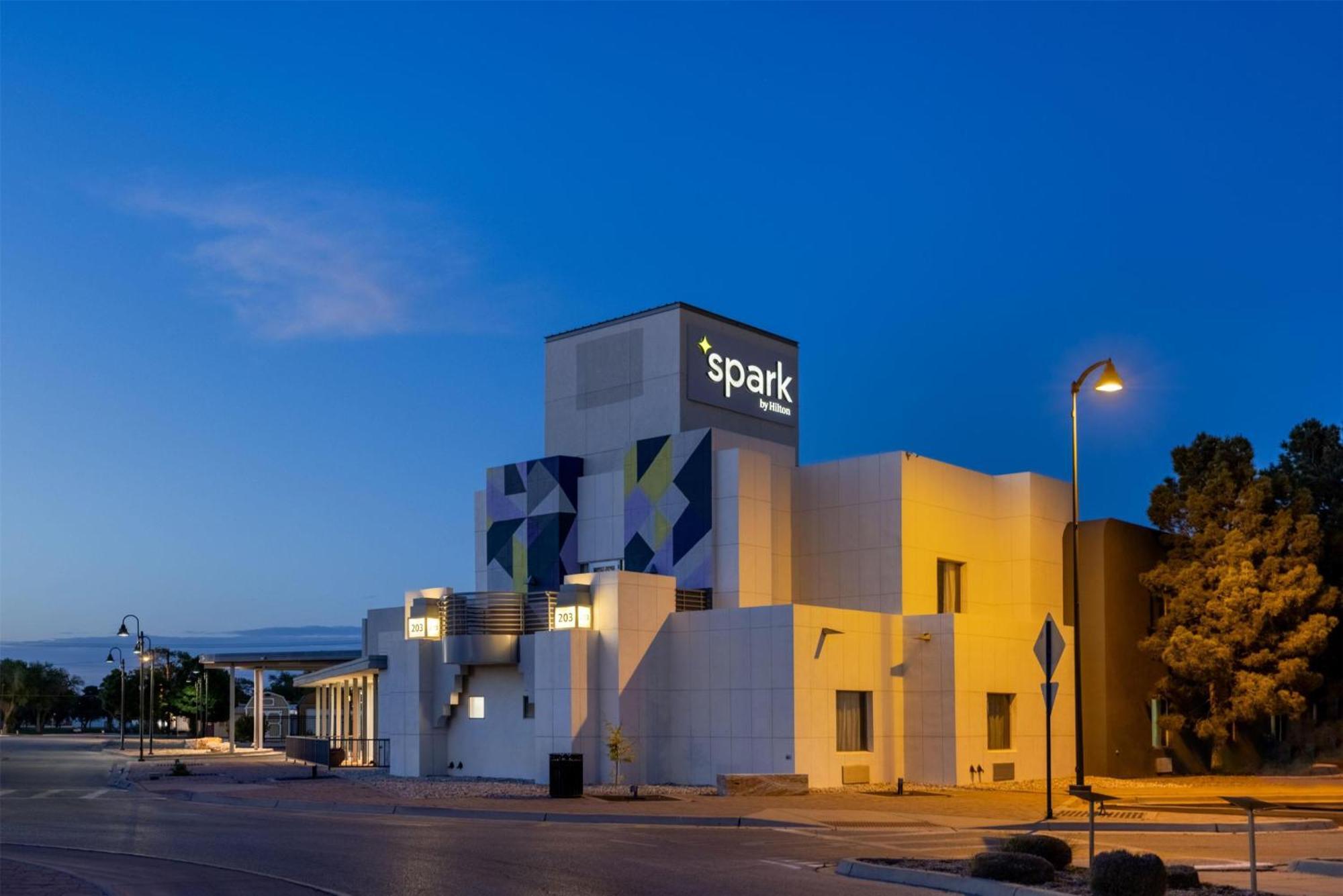 Spark By Hilton Artesia Bagian luar foto