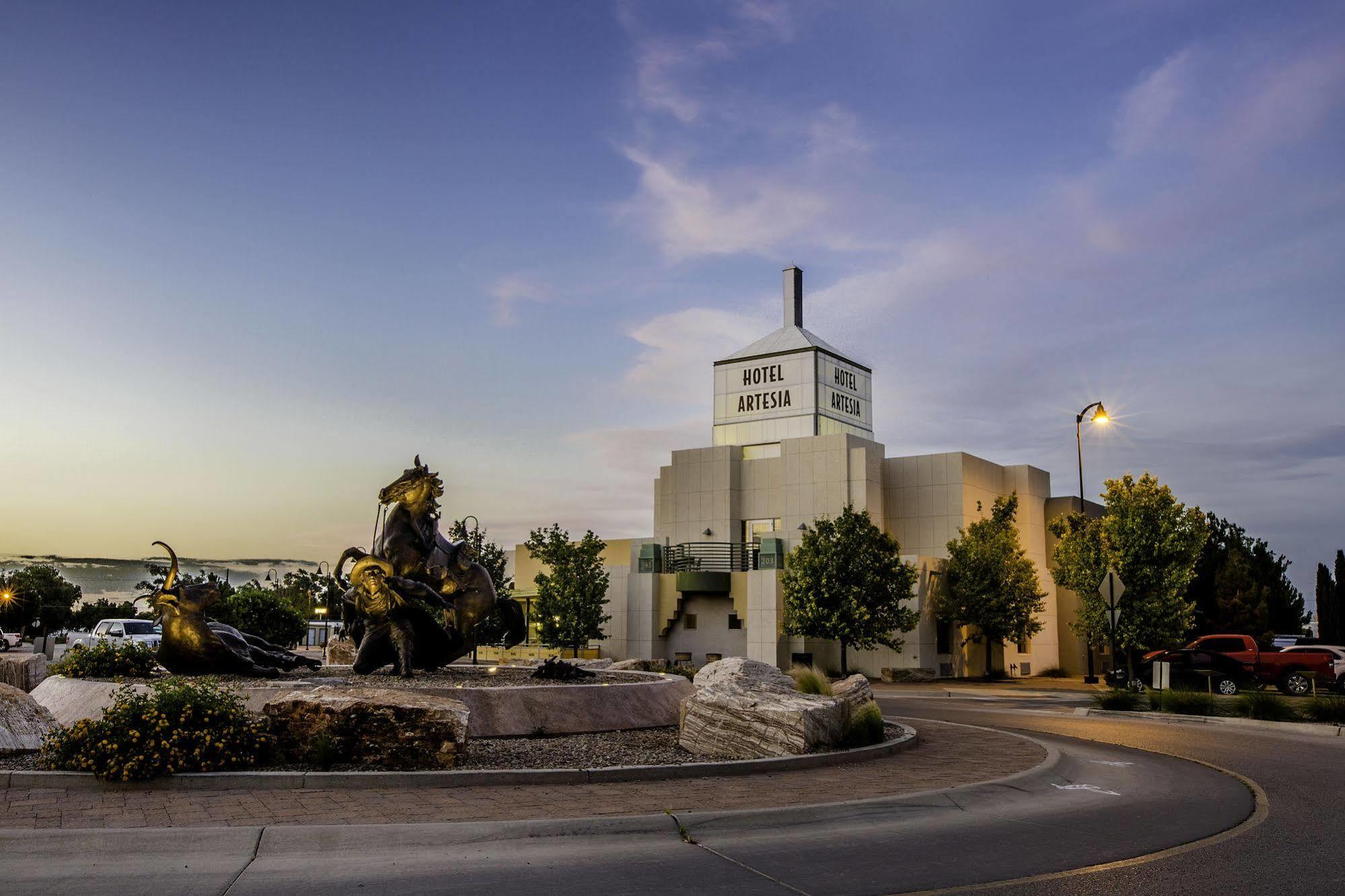 Spark By Hilton Artesia Bagian luar foto