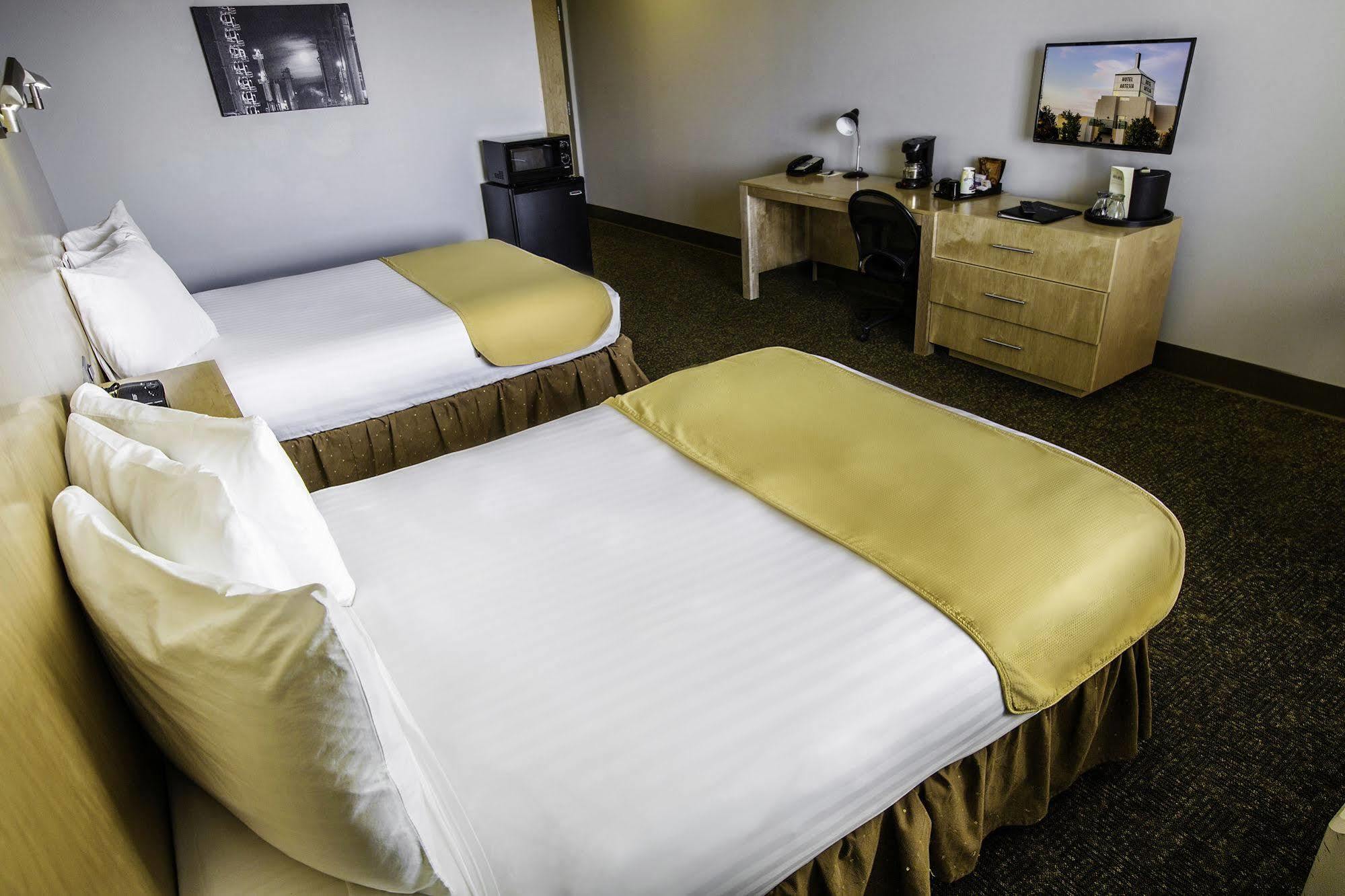 Spark By Hilton Artesia Bagian luar foto